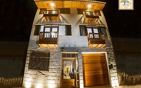 Pisonay Hotel